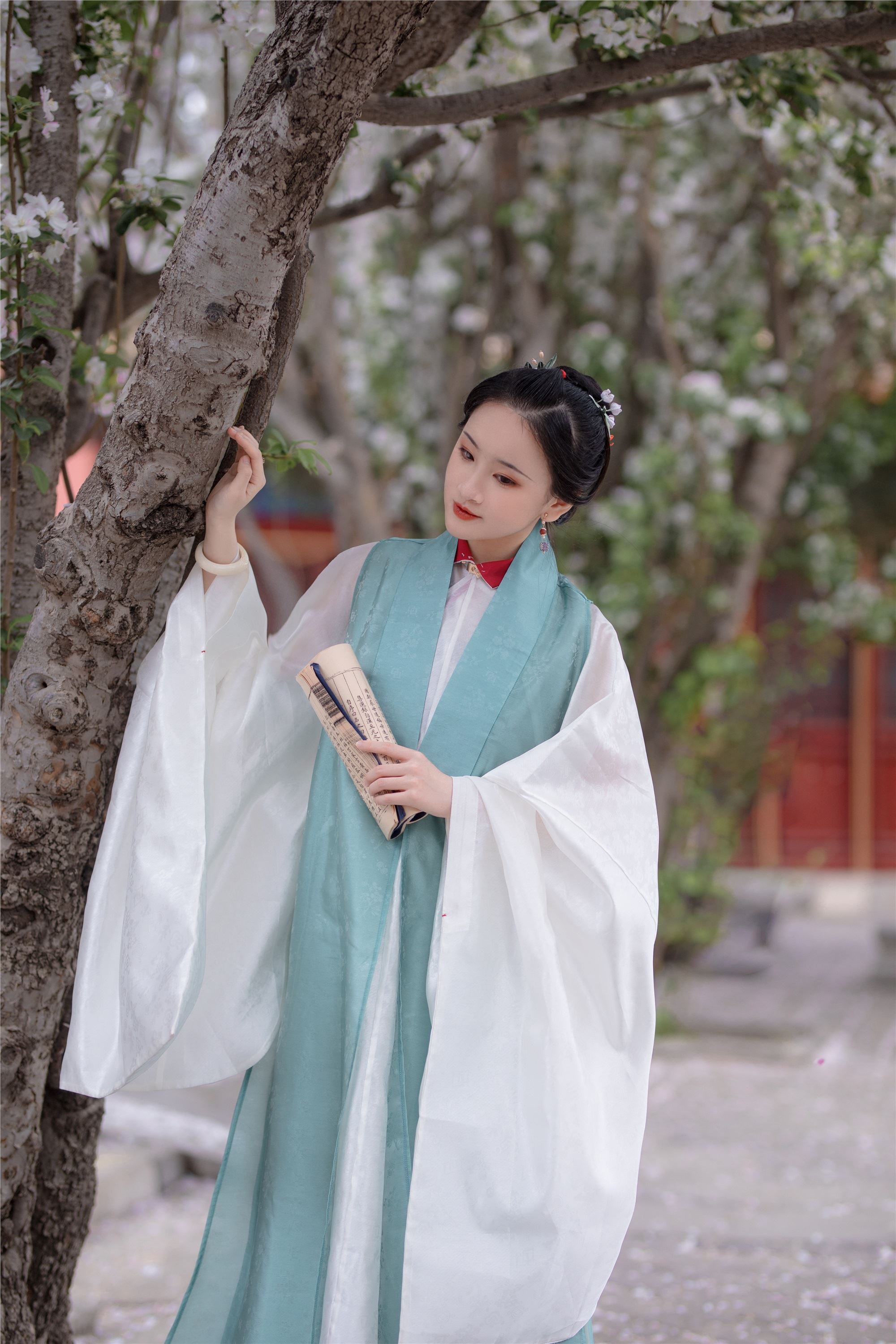 YITUYU艺图语 2021.08.30 花想容 晴空